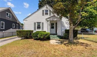 112 Oakton St, Woonsocket, RI 02895