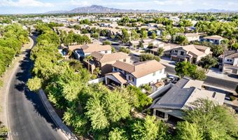 854 E AQUARIUS Pl, Chandler, AZ 85249