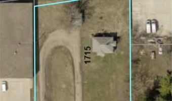 1715 SE Marshall St, Albert Lea, MN 56007