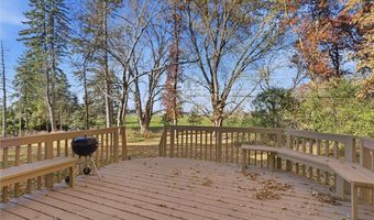 1823 Gramsie Rd, Arden Hills, MN 55112
