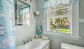 119 Alfred Drowne Rd, Barrington, RI 02806