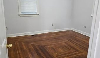 25 Old Oak Ave Ave 1, Cranston, RI 02920