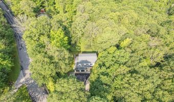 15 Lisa Dr, Alloway, NJ 07422