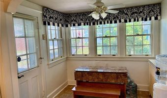 3009 W Greenleaf St, Allentown, PA 18104