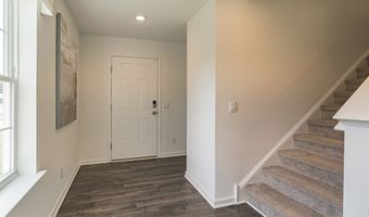 7 Watts Ave, Barnegat, NJ 08005