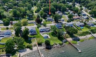 25 Viking Dr, Bristol, RI 02809