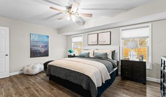 1329 Westbrooke Terrace Dr, Ballwin, MO 63021