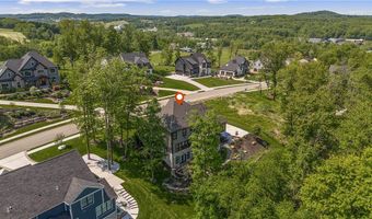 131 Woodford Dr, Adams Twp., PA 16033