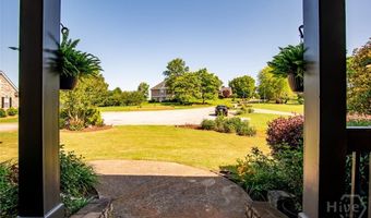 514 Harris Hills Dr, Athens, GA 30607