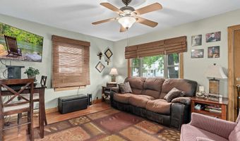 1124 W Hawes Ave, Appleton, WI 54914
