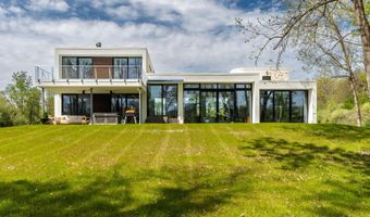 5980 Cherry Hill Rd, Ann Arbor, MI 48105