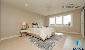 1517 W Autumn Cir, Brandon, SD 57005