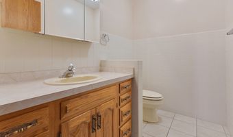 39081 N Sheridan Rd, Antioch, IL 60002