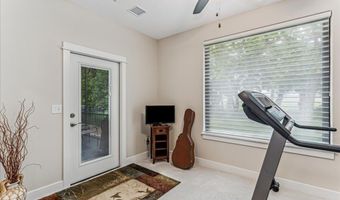 4867 N Prestwick Ave, Bel Aire, KS 67226