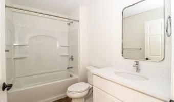 80 South St 202, Bethel, CT 06801