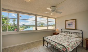 84 PUKIHAE St 205, Hilo, HI 96720
