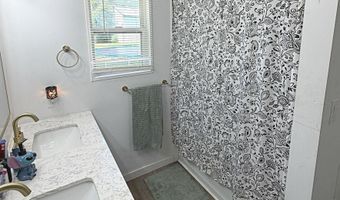 528 J St, Bedford, IN 47421