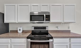 20 Pine Ridge Dr, Bluffton, SC 29910