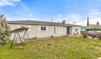 400 N 10th St, Central Point, OR 97502