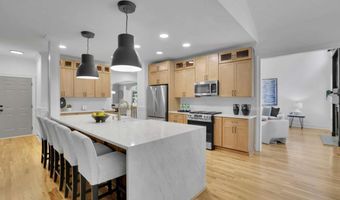 5166 Hill Rd NW, Acworth, GA 30101