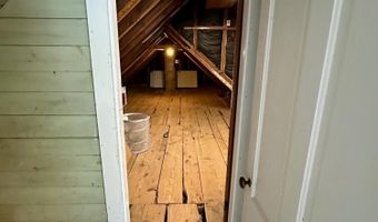 23 Holland St, Bangor, ME 04401