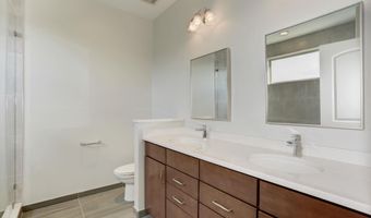 43374 OLD RYAN Rd, Ashburn, VA 20148