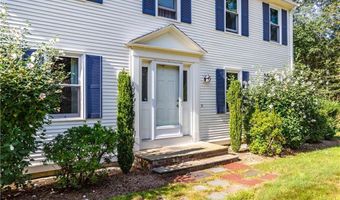 44 Smoke Ridge Dr, North Kingstown, RI 02852