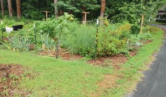 23613 FRONT St, Accomac, VA 23301