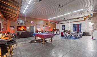 14971 Fairmount Rd, Basehor, KS 66007