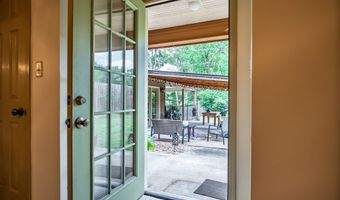 320 Westmoreland Cir, Batesville, MS 38606