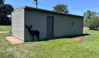 205 5th Ave NW, Bowman, ND 58623