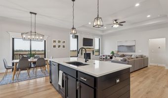 1404 NW Arbor Dr, Ankeny, IA 50023