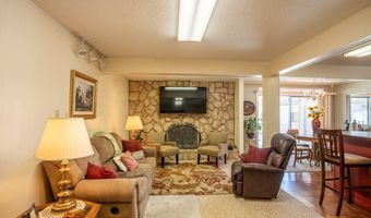 608 E Sul Ross, Alpine, TX 79830