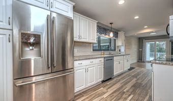 31 Prindle Ave, Ansonia, CT 06401