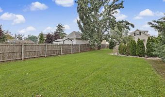 18 Tappen St, Avenel, NJ 07001