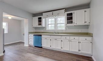 109 N Main St, Alba, MO 64830