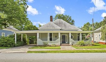 135 Holmes St, Barnesville, GA 30204