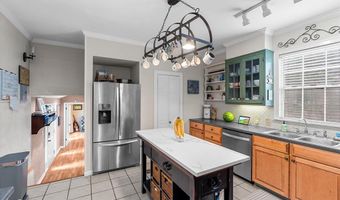 525 Elmwood St, Shreveport, LA 71104