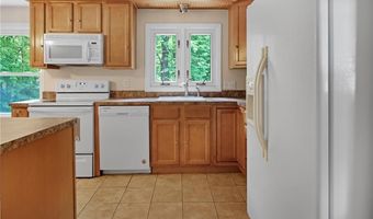 52 Kay St, Cumberland, RI 02864
