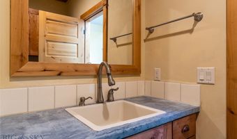 235 Turtle Way, Bozeman, MT 59715