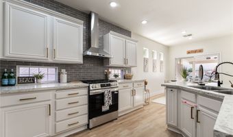 10410 Nostalgia Cir, Las Vegas, NV 89135