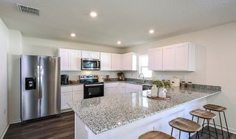 648 Grand Oaks Dr, Avon Park, FL 33825