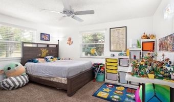 878 EVERGREEN Ave, Altamonte Springs, FL 32701