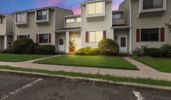 192 Clubhouse Dr, Middletown, NJ 07748