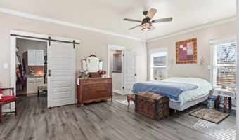 682 STUART Rd, Adkins, TX 78101