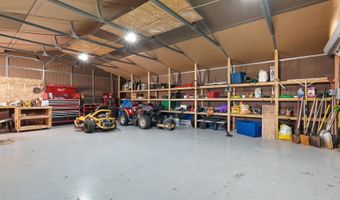 682 STUART Rd, Adkins, TX 78101