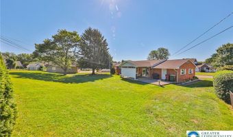 3016 Coplay Ln, North Whitehall, PA 18052