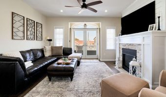 214 Iroquois Ave, Beach Haven, NJ 08008