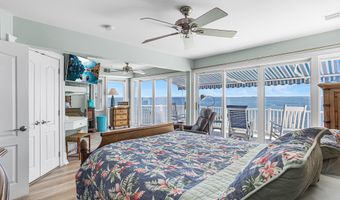379 Bayshore Dr, Barnegat, NJ 08005