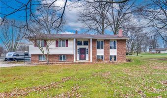 677 W Nimisila Rd, Akron, OH 44319